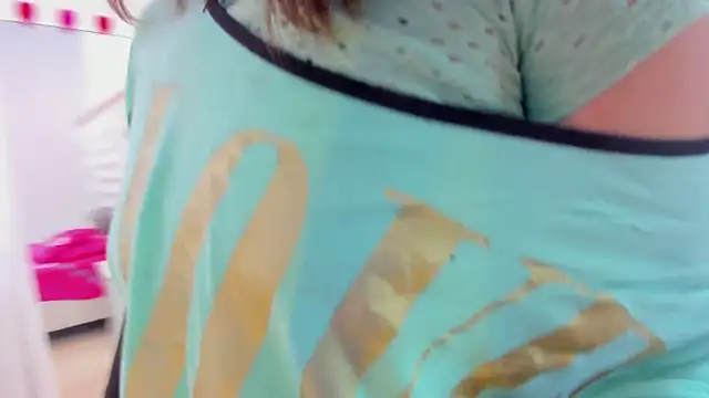 Snapshot of MiaQueen021 chatting on 13, 3, 2025 MiaQueen021 online show from 13, 3, 2025