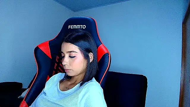 Rousse violett online show from 11, 5, 2026