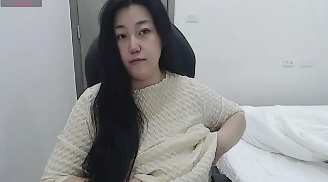 Snapshot of minnie9009 chatting on 28, 2, 2025 minnie9009 online show from 28, 2, 2025