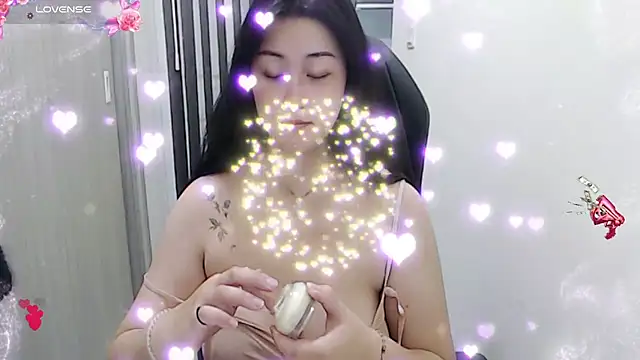 Snapshot of minnie9009 chatting on 18, 3, 2025 minnie9009 online show from 18, 3, 2025