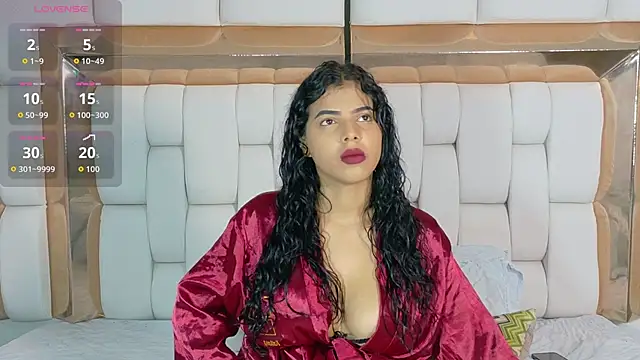 hotiergirl online show from 3, 10, 2025