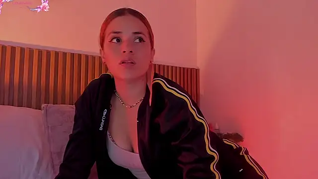 alliss ginger  online show from 14, 10, 2025