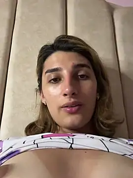 Snapshot of Queensara_ chatting on 3, 3, 2025 Queensara online show from 3, 3, 2025