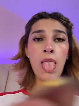 Snapshot of Queensara_ chatting on 15, 3, 2025 Queensara online show from 15, 3, 2025