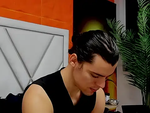 maxi styles online show from 18, 2, 2026