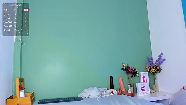 LovelyNickii online show from 22, 2, 2025