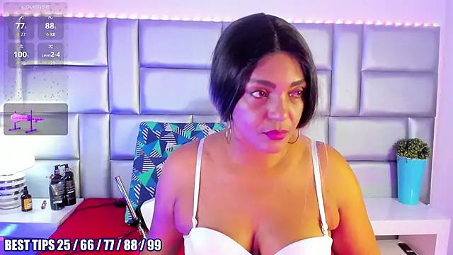 LovelyNickii online show from 13, 2, 2026