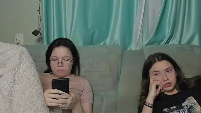 honey love honeyy online show from 13, 1, 2025