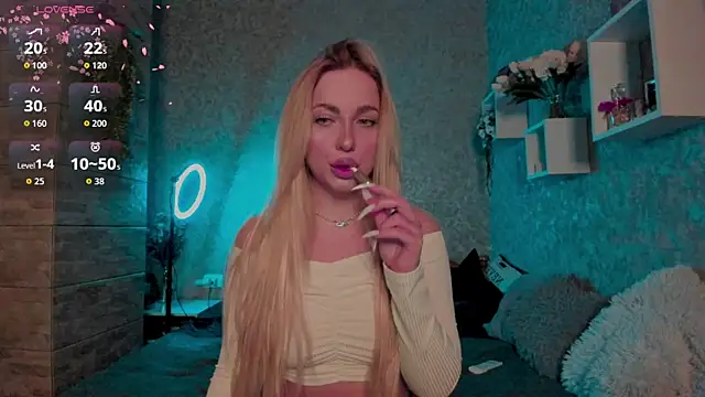 Mika Rayy online show from 31, 10, 2025