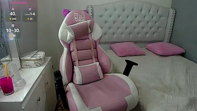 Snapshot of Alana_ponsee chatting on 26, 1, 2025 Alana ponsee online show from 26, 1, 2025
