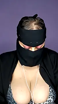 shosho500500 online show from 4, 12, 2025