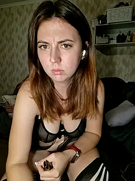 Melenka online show from 6, 11, 2025