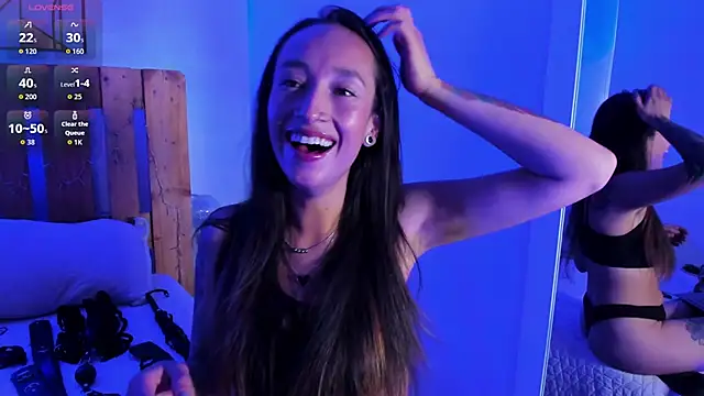 Snapshot of coral_jonesss chatting on 6, 6, 2026 coral jonesss online show from 6, 6, 2026