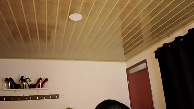 Snapshot of Renaxi_Smith chatting on 19, 10, 2025 Renaxi Smith online show from 19, 10, 2025