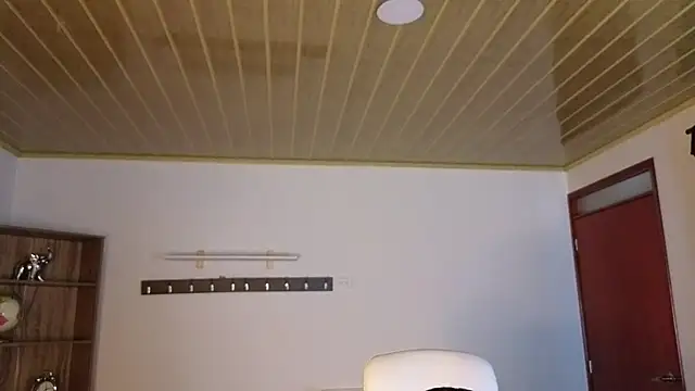 Renaxi Smith online show from 12, 3, 2026