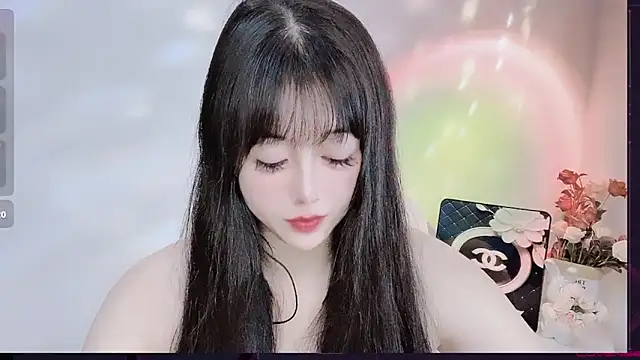 Snapshot of LiLiLily chatting on 24, 9, 2025 LiLiLily online show from 24, 9, 2025