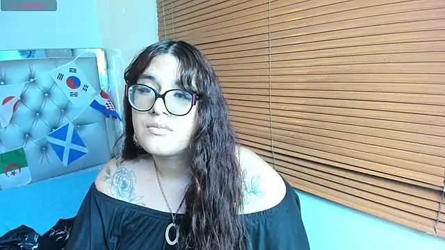 Snapshot of kathepickmanx chatting on 5, 7, 2026 kathepickmanx online show from 5, 7, 2026