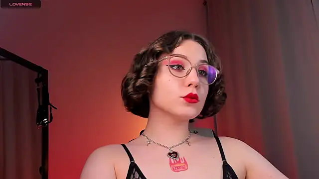 Snapshot of Eva_Moss_ chatting on 19, 2, 2025 Eva Moss online show from 19, 2, 2025