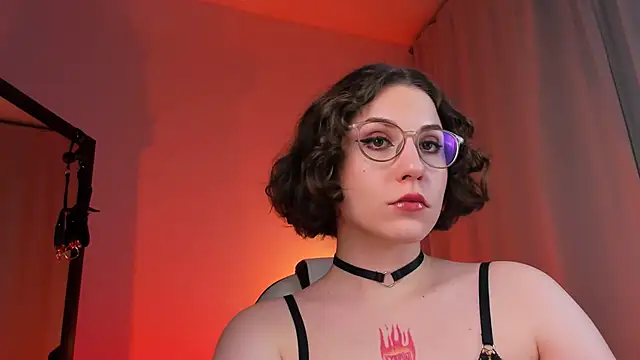 Snapshot of Eva_Moss_ chatting on 27, 2, 2025 Eva Moss online show from 27, 2, 2025