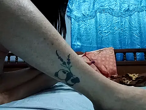 Zuzell Sweet online show from 9, 2, 2025