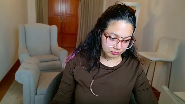 Snapshot of SelenaBlumX chatting on 17, 1, 2025 SelenaBlumX online show from 17, 1, 2025