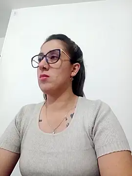 Snapshot of CHARLOTTE_1711 chatting on 16, 2, 2025 CHARLOTTE 1711 online show from 16, 2, 2025