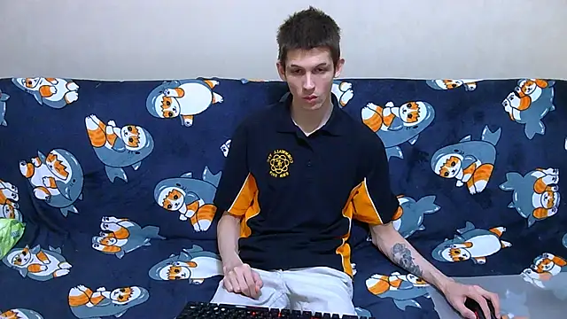 Snapshot of Lester_Broo chatting on 4, 6, 2026 Lester Broo online show from 4, 6, 2026