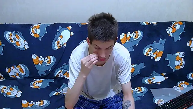 Snapshot of Lester_Broo chatting on 13, 6, 2026 Lester Broo online show from 13, 6, 2026