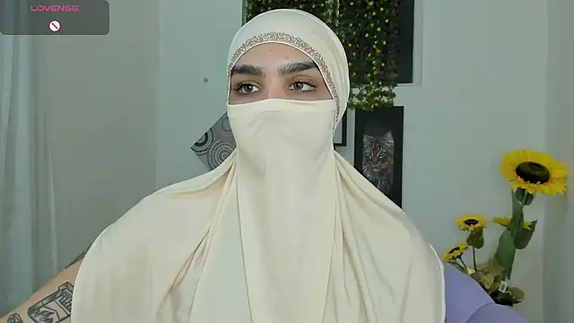 Snapshot of Maissa_Alabi chatting on 27, 9, 2025 Maissa Alabi online show from 27, 9, 2025