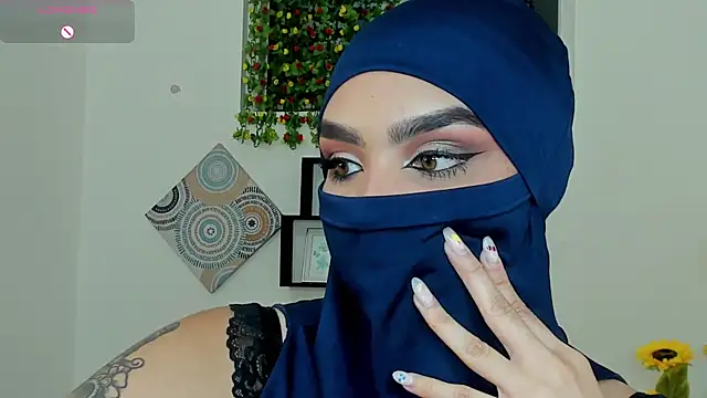 Snapshot of Maissa_Alabi chatting on 30, 9, 2025 Maissa Alabi online show from 30, 9, 2025