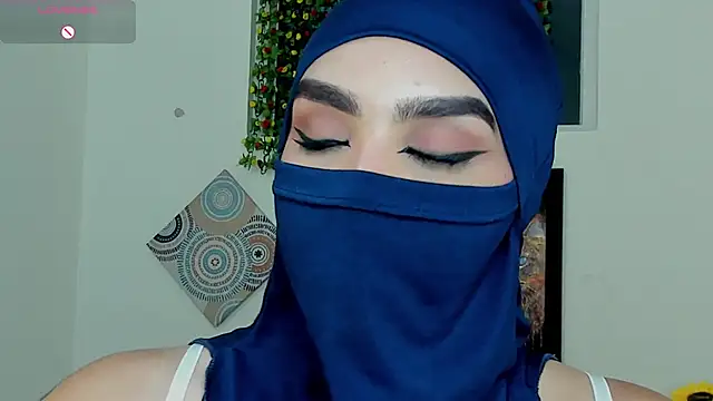 Snapshot of Maissa_Alabi chatting on 2, 10, 2025 Maissa Alabi online show from 2, 10, 2025