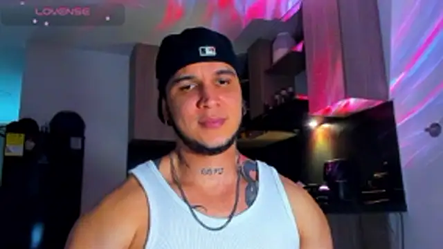 Snapshot of austinoficial chatting on 22, 4, 2026 austinoficial online show from 22, 4, 2026
