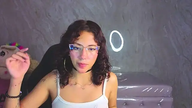 Snapshot of zoe_ch_ chatting on 10, 7, 2026 zoe ch online show from 10, 7, 2026
