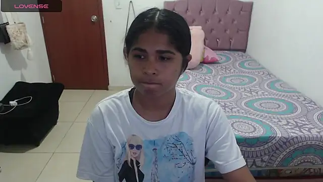 july-feria online show from 5, 2, 2025