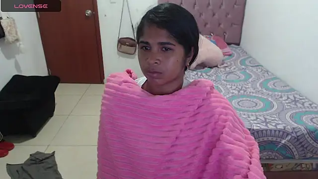 july-feria online show from 20, 2, 2025