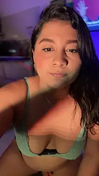 saraa franco  online show from 30, 10, 2025