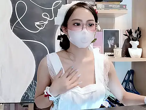 Lush-Office online show from 8, 11, 2025