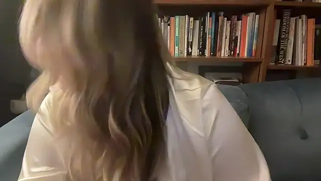 Snapshot of girlnextdoorjoelle chatting on 11, 1, 2025 girlnextdoorjoelle online show from 11, 1, 2025