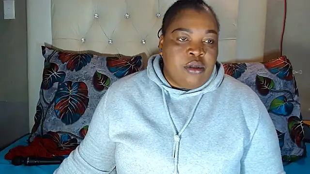 Snapshot of omalicha98 chatting on 9, 7, 2026 omalicha98 online show from 9, 7, 2026