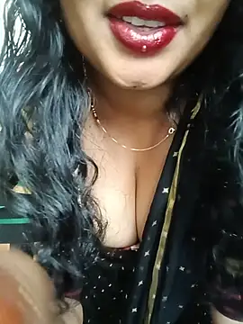 Snapshot of Haseena_Baby chatting on 7, 7, 2026 Haseena Baby online show from 7, 7, 2026