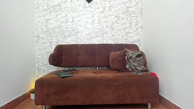 Thomass conor online show from 25, 1, 2025