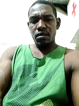 Snapshot of Elnegro28 chatting on 27, 9, 2025 Elnegro28 online show from 27, 9, 2025