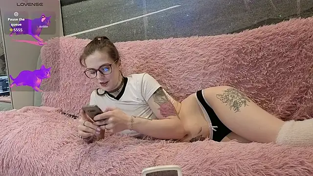 Iriss Miller online show from 26, 2, 2026