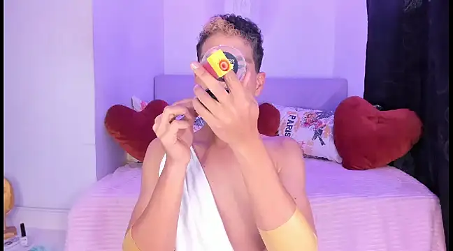 Ethan Boyy online show from 8, 2, 2025