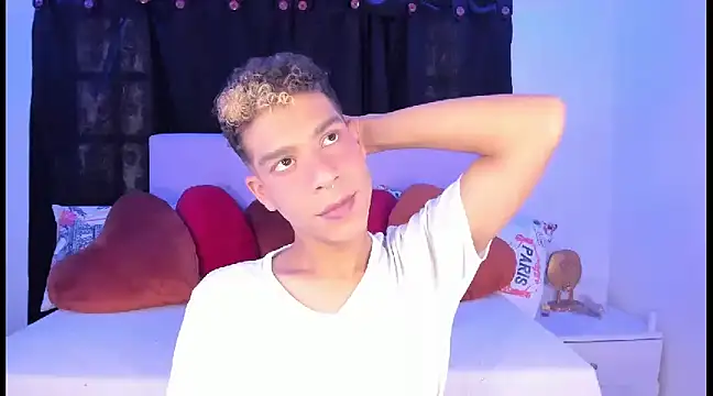 Ethan Boyy online show from 25, 2, 2025