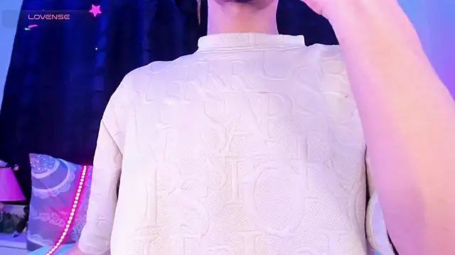 Ethan Boyy online show from 18, 2, 2026