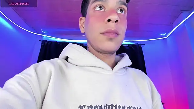 Ethan Boyy online show from 9, 4, 2026