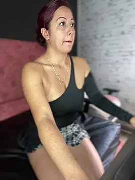 Miss  Melody online show from 28, 1, 2025