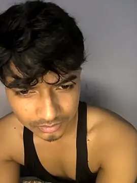 Snapshot of kaif_220 chatting on 13, 9, 2025 kaif 220 online show from 13, 9, 2025
