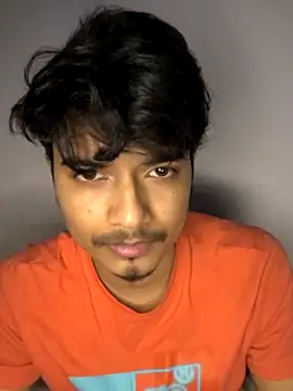Snapshot of kaif_220 chatting on 20, 10, 2025 kaif 220 online show from 20, 10, 2025